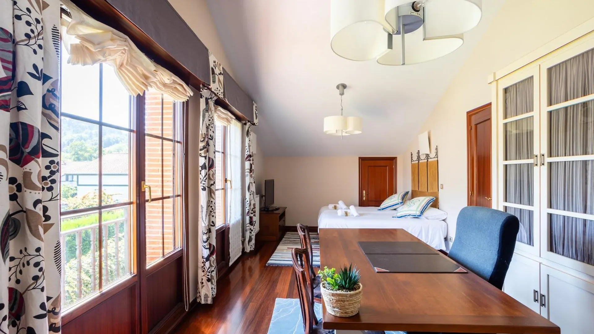 Villa Urdaibai Boutique Altamira 0*,